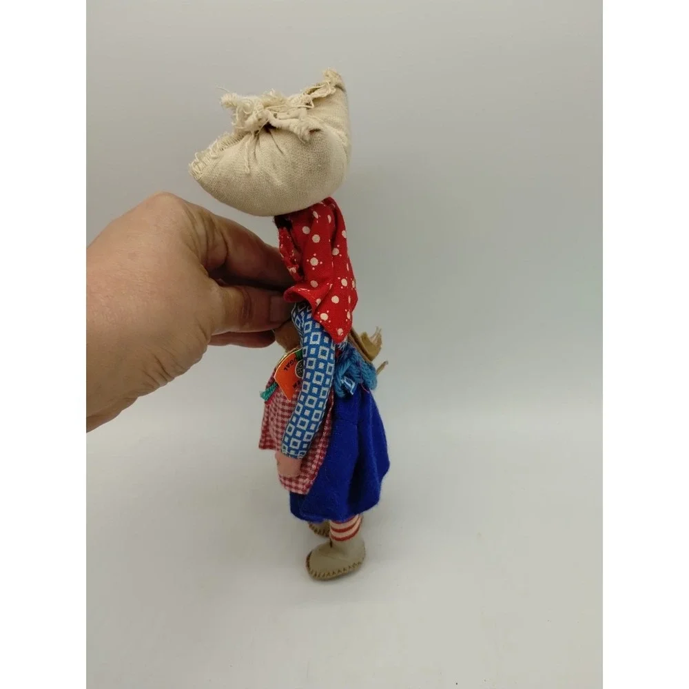 Vintage Mascotes de Maria Helena Doll Folk Art  Lady- Portugal 8.5